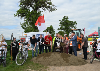 Spatenstich Radweg Str&ouml;beck &copy;Holger Wegener