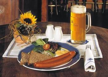 Führung mit Halberstädter Würstchen