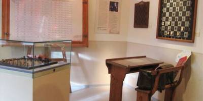 (c) Schachmuseum Ströbeck