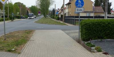 sargstedter_weg_geh_radweg_900px.jpg