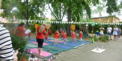 yoga sommerfest katzengruppe 2 1