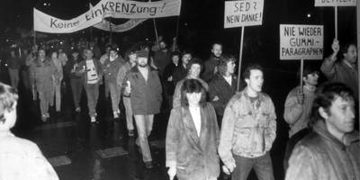Demonstrationszug durch Halberstadt, Herbst 1989 F DS 1213 Demo HBS Herbst 1989