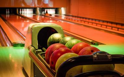 Bowling