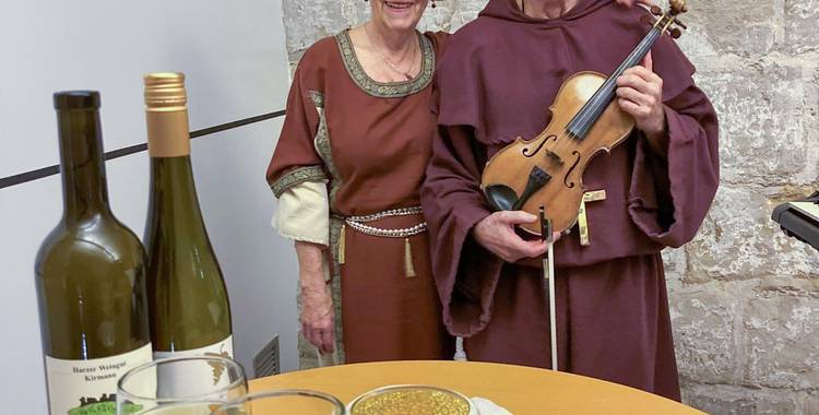 m nchsgeschichten1bearbretuschiert