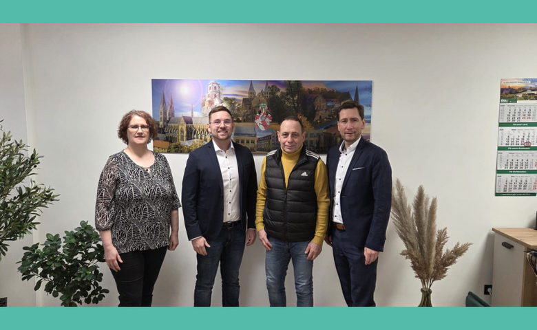 35 Jahre ÖSA Versicherungen Grüning -Stadt Halberstadt gratuliert langjährigem Partner