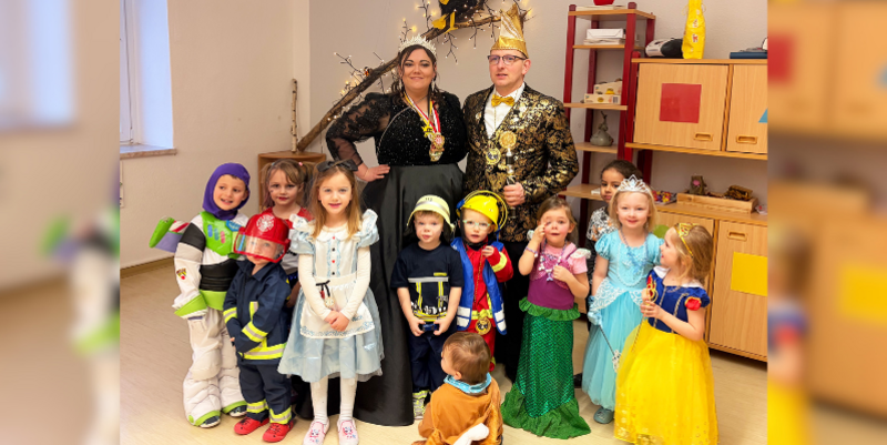 PM   Emerslebener Storchenkinder feierten Fasching