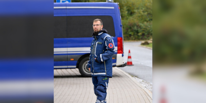 PM   THW Gruppenführer Steffen Lastytch im Einsatz, Foto Kristin Lastytch für THW OV HBS