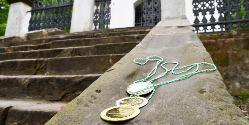 pm einladung zum poetenwettstreit am mausoleum