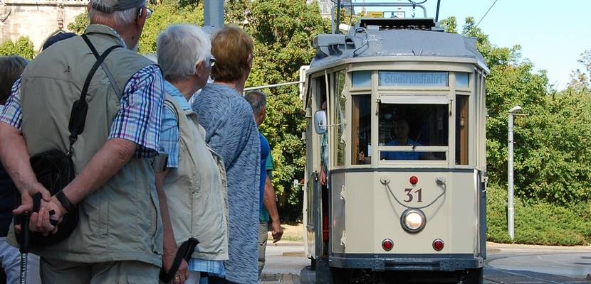 Eine Fahrt mit der historischen Straßenbahn in Halberstadt verspricht ein ganz besonderes Erlebnis © Halberstadt Information