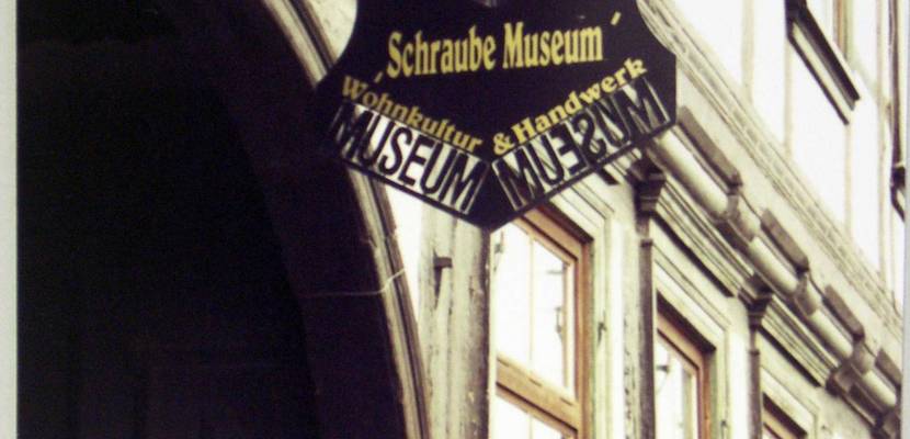 01 schild © Städtisches Museum