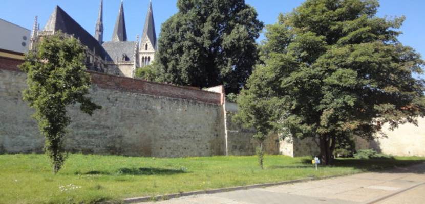 Zwischen drei Kirchen Lichtengraben/Ecke Hoher Weg e 20120815 zwischen drei kirchen 5