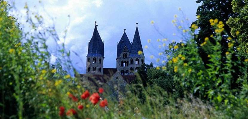 08_the Romanesque Church of Our Lady