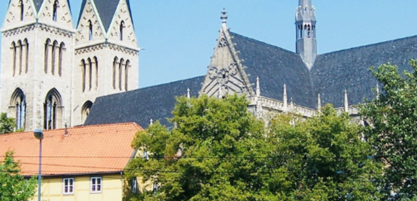 Präsentation des Textilkataloges des Halberstädter Domschatzes ©Dom I Schatz Halberstadt VAK   Präsentation des Textilkataloges des Halberstädter Domschatzes