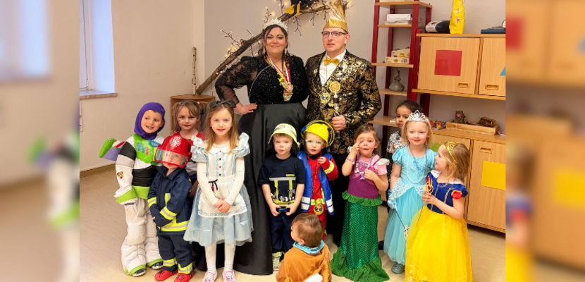 PM   Emerslebener Storchenkinder feierten Fasching