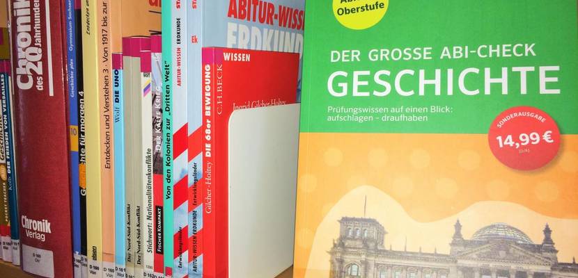 Lernhilfen zu allen Unterrichtsfächern und Prüfungsthemen