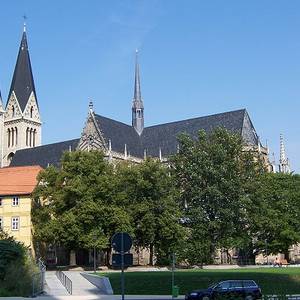 100 4054 dom